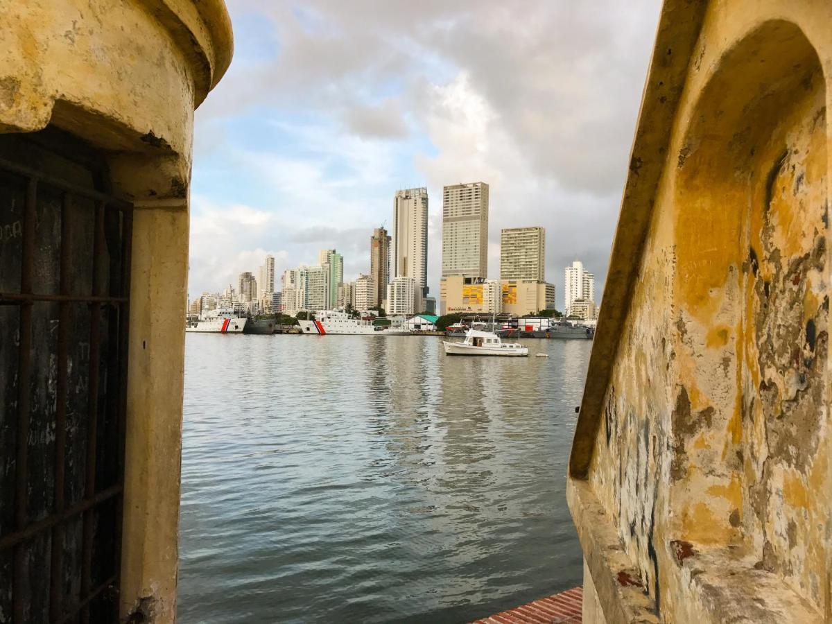 Mansion Bahia Manga Bed & Breakfast Cartagena Dış mekan fotoğraf
